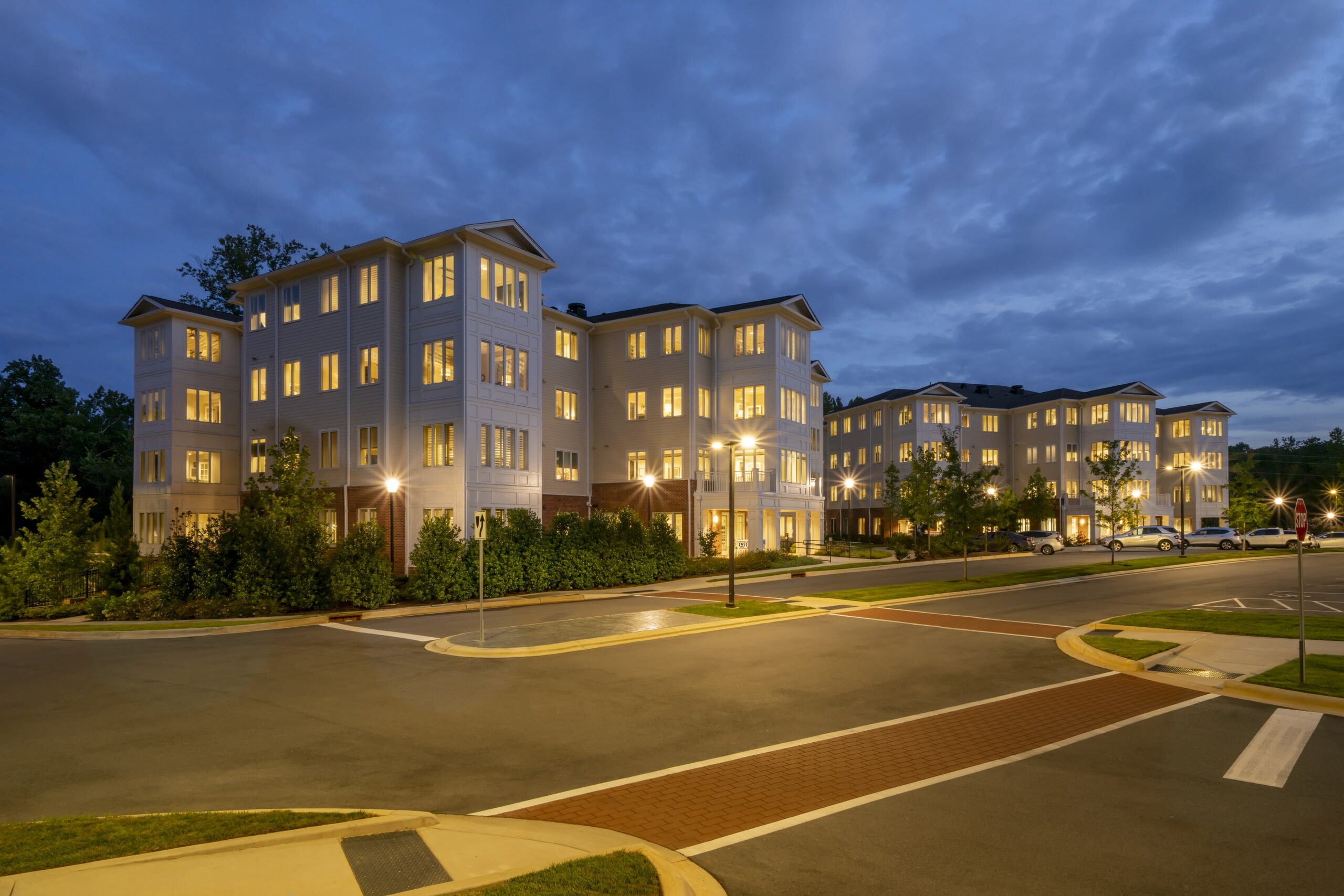 The Pines at Davidson offers a wide variety of independent living residence options. From charming apartments to spacious villas choose which lifestyle works for you.